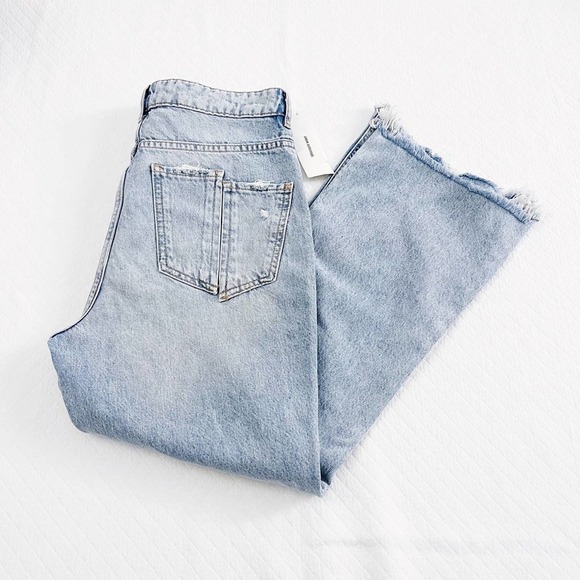 BDG Light Wash Denim Jeans Ripped Knees Split Pocket Flare SZ28 NWT - Picture 6 of 9